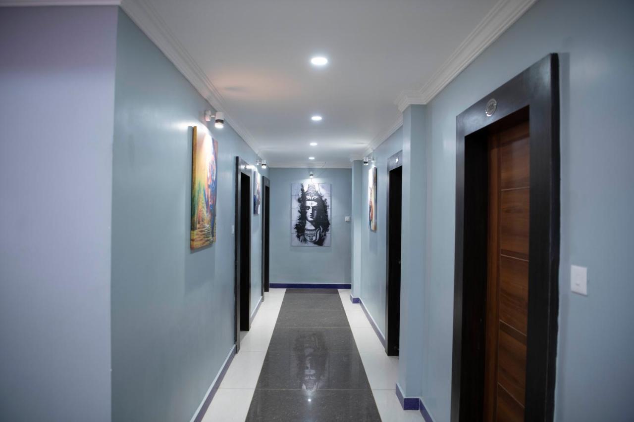 Airavat Hotel Bhubaneswar Exterior photo